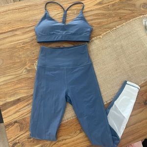 Whitefox boutique blue push-up sports bra leggings activewear set XS